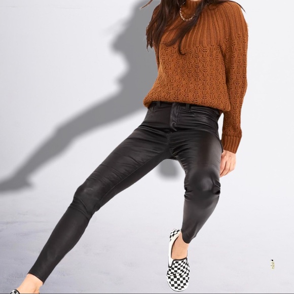 COPY - CACHÉ HIGHRISE VEGAN LEATHER SKINNY JEANS PANTS SZ 0 Black - Picture 2 of 11